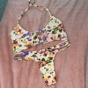 Midori peonies bikini